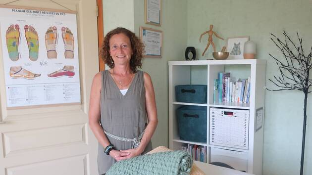 https://valerie-merrien.com/
Pour le CAES du CNRS je propose une tarification préférentielle sur les différentes prestations suivantes :
séance de réflexologie combinée adulte (1h) : 40€ au lieu de 45€
séance de réflexologie combinée enfant (35 min) : 25€ au lieu de 30€
séance de réflexologie combinée sénior (35 min) : 30€ au lieu de 35€
cure bien-être au choix (silhouette/détente/bien-être du dos/sommeil/détox) : 3 séances d'une heure sur 3 semaines : 100€ au lieu de 120€
